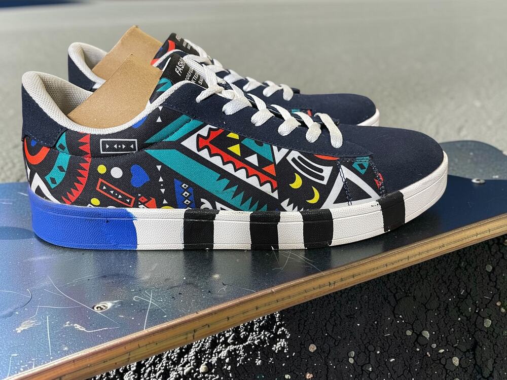 Fashion Profesional Skateboard Shoes Sneakers Size 43 Men's 10-10.5 Retro Artsy